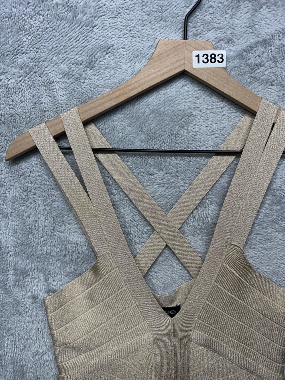 Bebe Gold Bandage Dress Medium Strappy Back Bodycon Metallic Cocktail Party Y2K - Picture 4 of 10